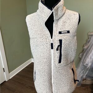 Columbia Cream and Navy Fleece Vest